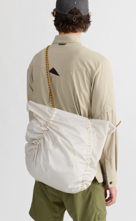 클라이턴뮤젠의 게보백 크로스형