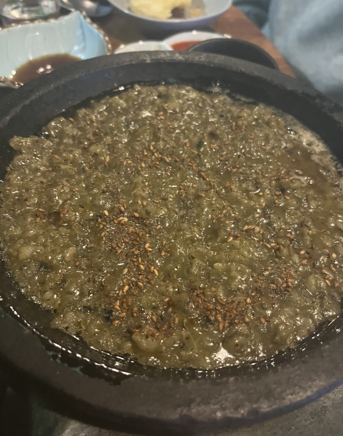 통발에서 서비스로 주신 전복죽